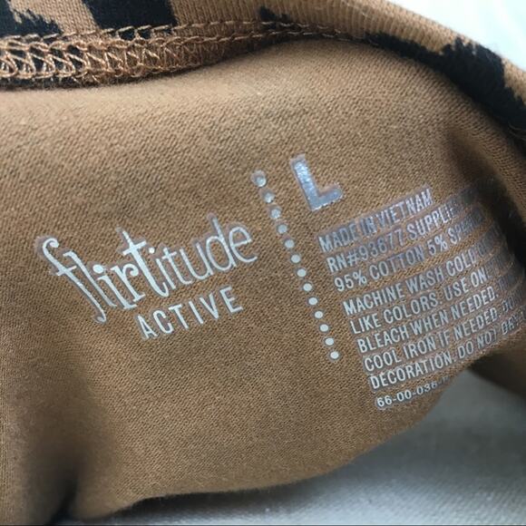 Flirtitude Active Crop Top Chocolate Leopard Large - Picture 12 of 16